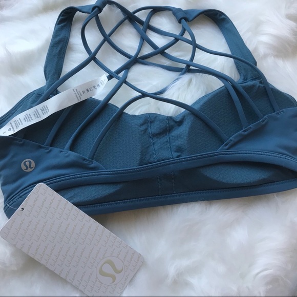 NWT ILLN LULULEMON FREE TO BE BRA WILD - - Size 10 - Picture 4 of 7